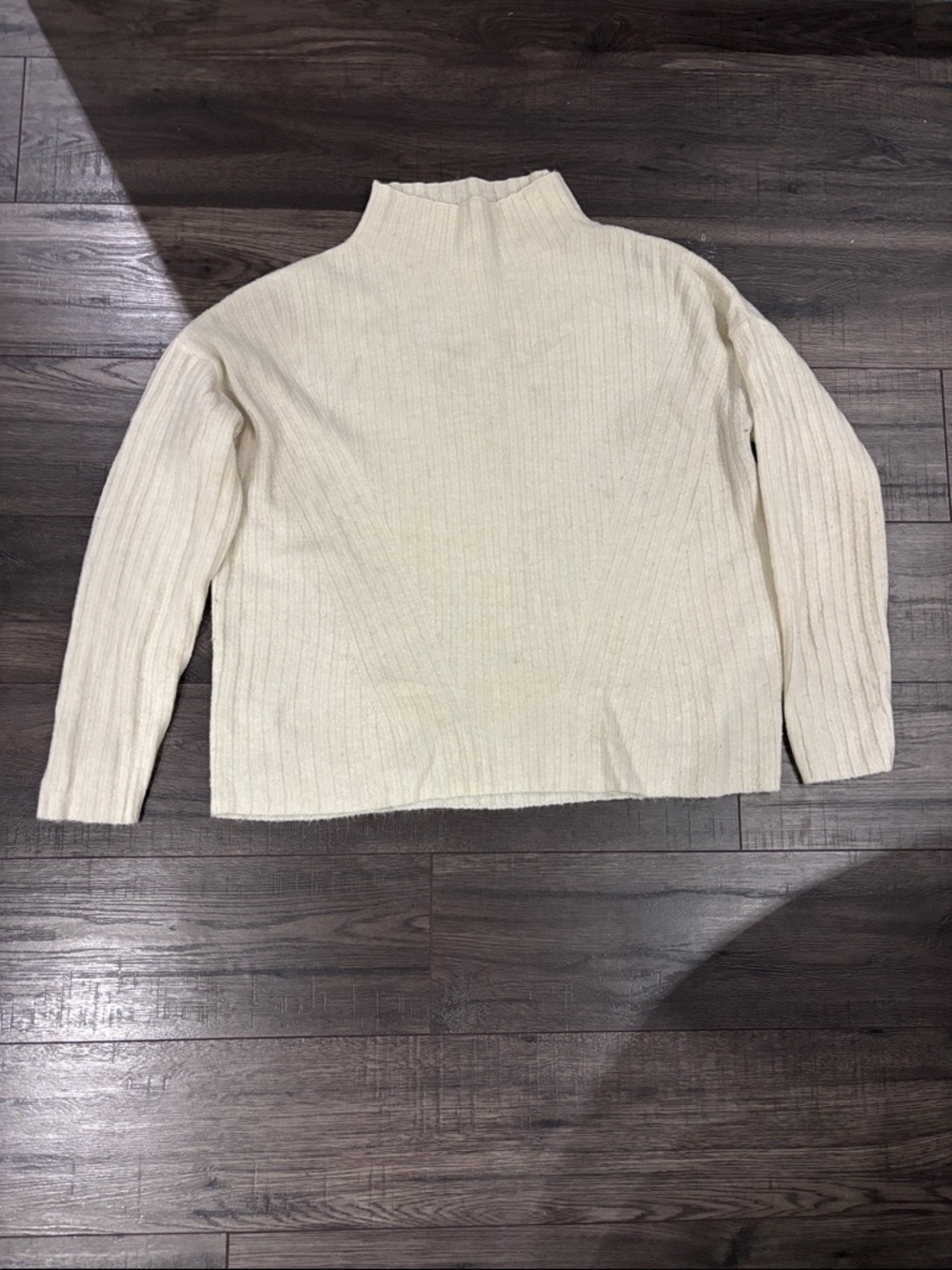 Old Navy Cream Ribbed Mockneck Sweater